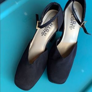 Women’s Black Heels Size 7